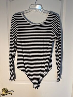 H&M Black and White Striped Long-Sleeve Bodysuit